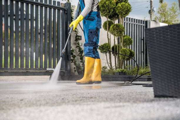 Why Choose Our Certified Pressure Washing Experts for Your Project Needs in Fruit Hill, OH?
